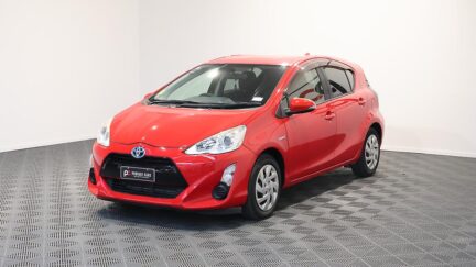 2015 Toyota Aqua Push Button Start – Facelift image 324089