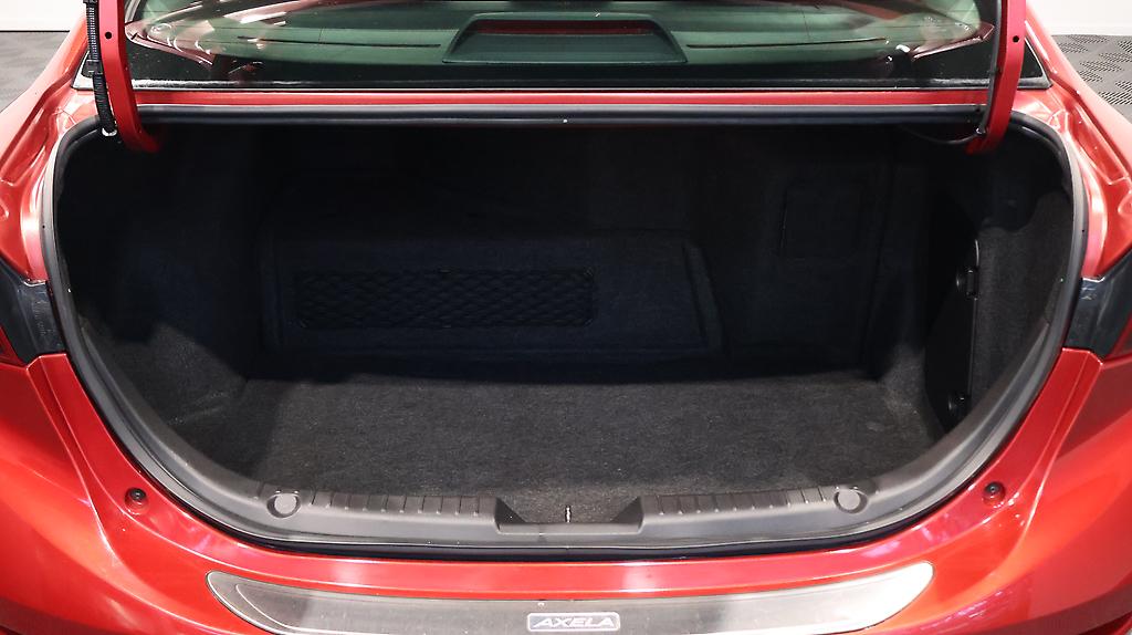 2014 Mazda Axela Hybrid image 326452