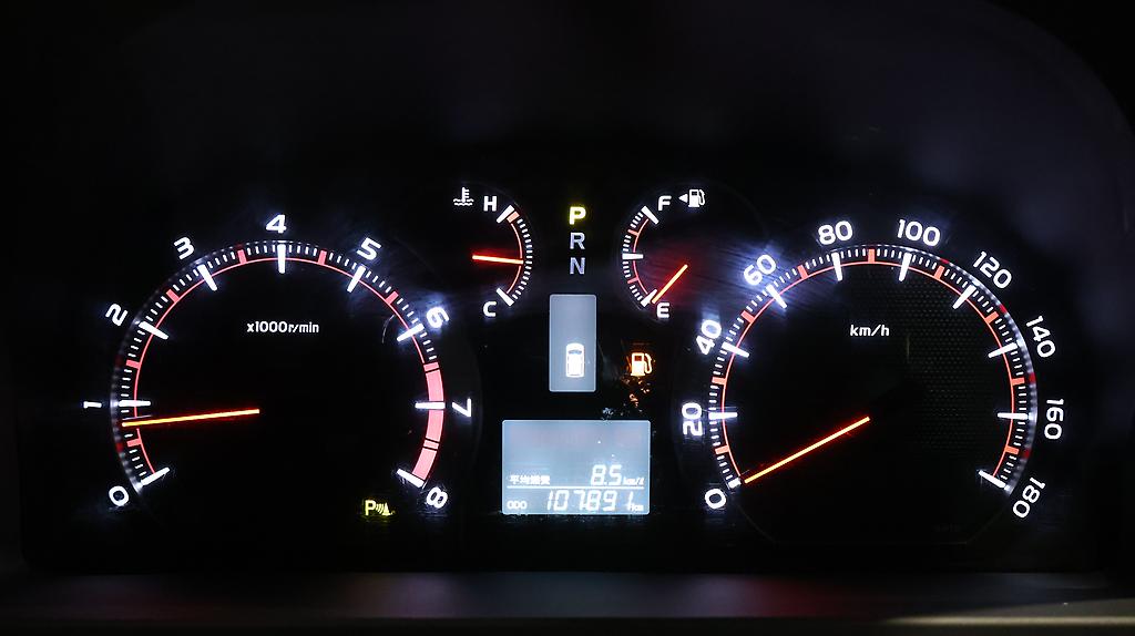 2012 Toyota Vellfire 2.4Z image 323739