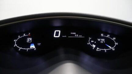 2013 Nissan Serena image 323497