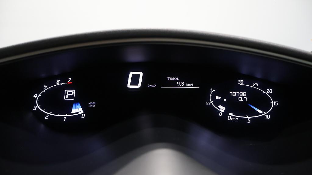 2013 Nissan Serena image 323497