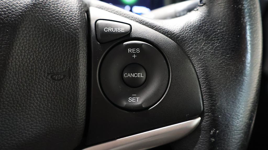 2015 Honda Fit Hybrid L Package image 324196