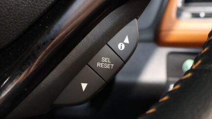 2014 Honda Vezel Hybrid image 326190