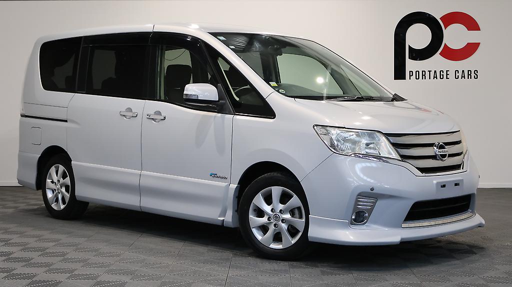 2013 Nissan Serena image 323482
