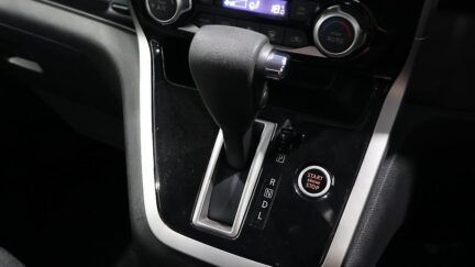 2016 Nissan Serena Highway Star image 325047