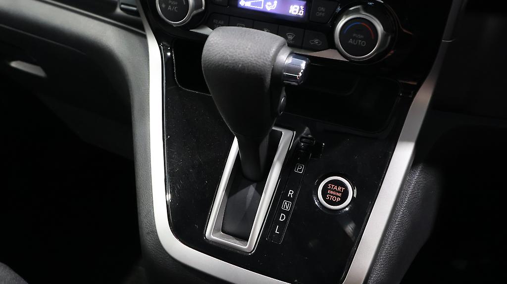 2016 Nissan Serena Highway Star image 325047