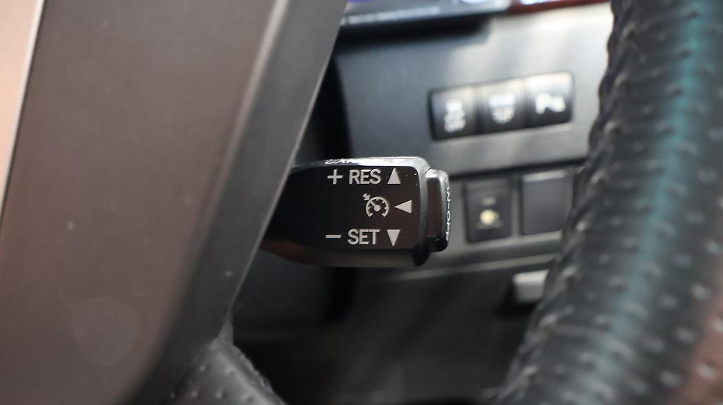 2012 Toyota Alphard 240S image 324853