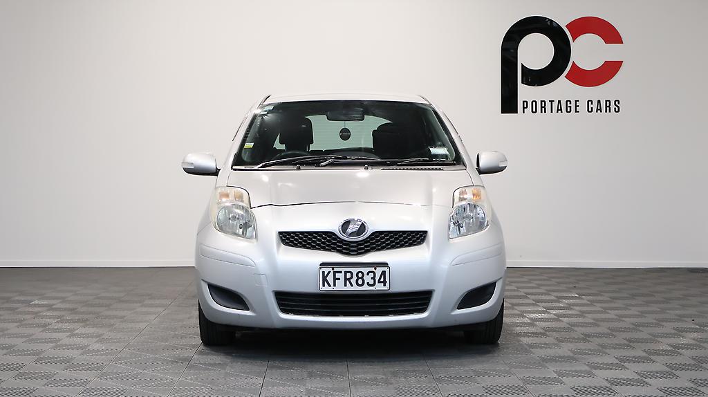 2010 Toyota Vitz image 325305