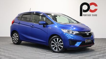 2015 Honda Fit Hybrid L-Package image 323999