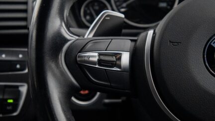 2013 Bmw 320i M sport image 326138