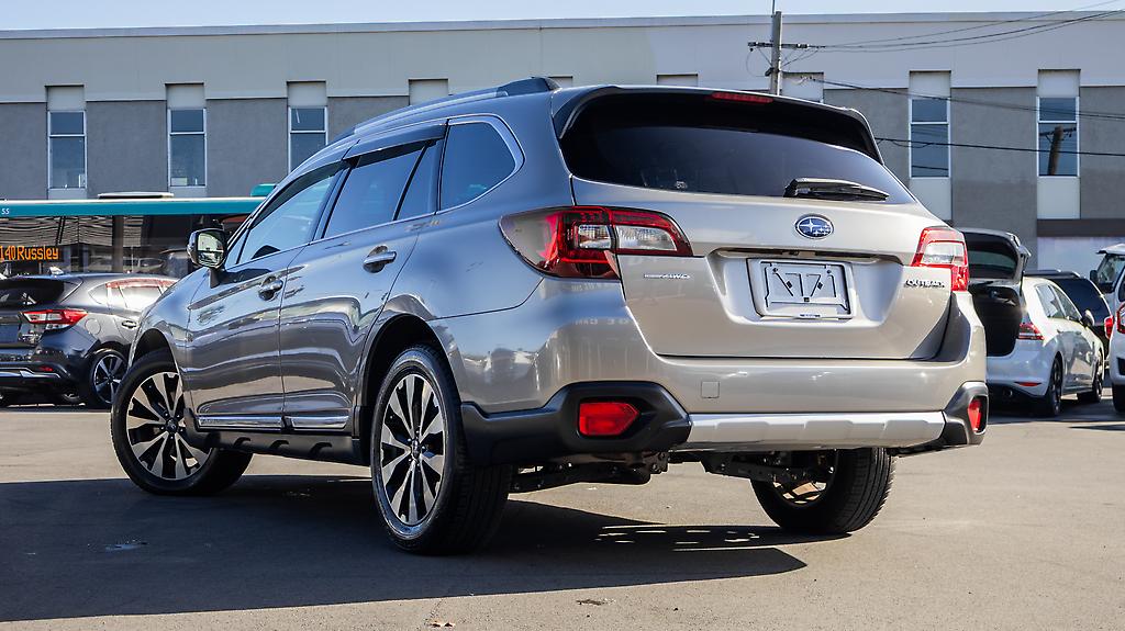 2015 Subaru Outback Limited AWD  Eyesight Leather image 324726