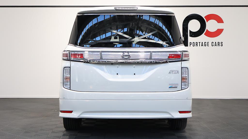 2012 Nissan Elgrand 250 Highway Star Urban Chrome image 326425