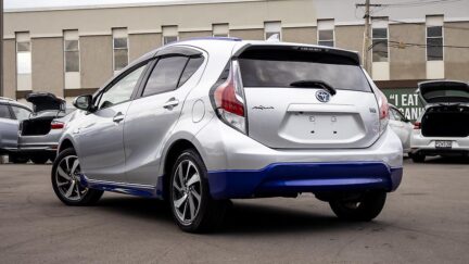 2015 Toyota Aqua X- Urban F spec image 324264