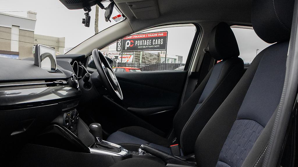 2016 Mazda Demio 13S Push start I Stop image 326164