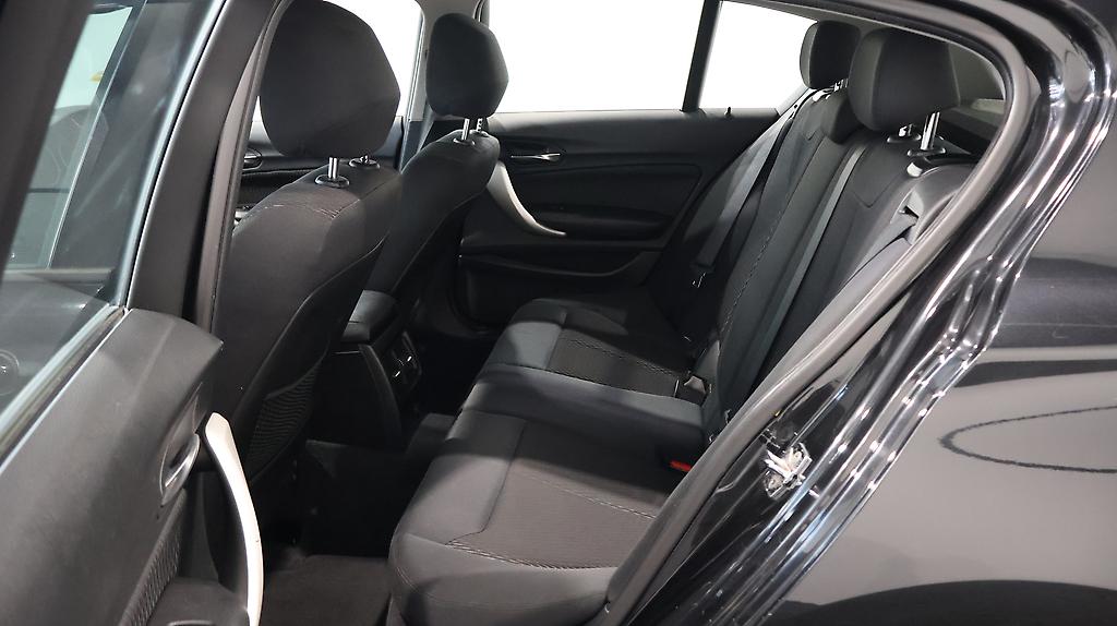 2013 Bmw 120i Sport Low KMS image 326383