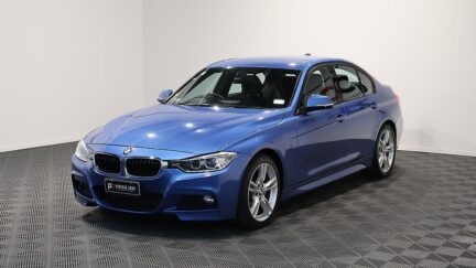 2012 Bmw 320i Motorsport image 325619