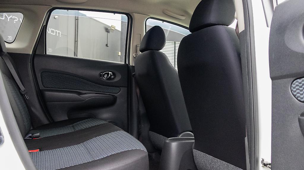 2016 Nissan Note X Model forward colision image 324228