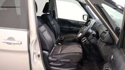 2017 Nissan Serena image 325017