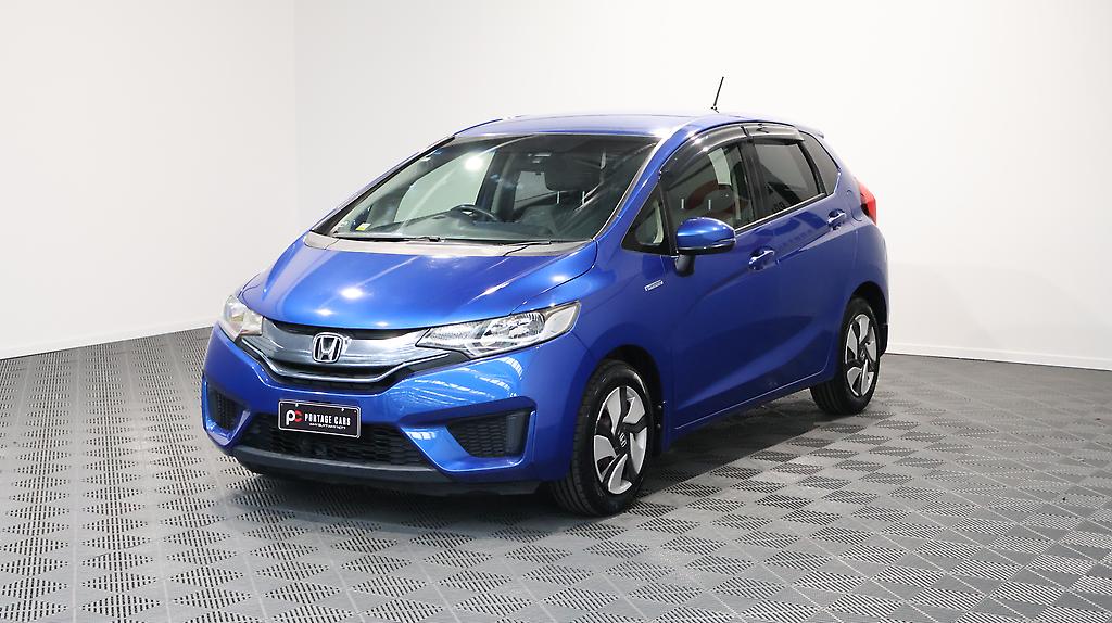 2014 Honda Fit Hybrid F Package image 324569