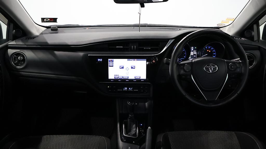 2016 Toyota Auris 150X S-Package image 326734