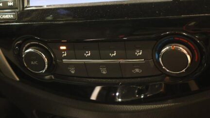 2018 Nissan Navara ST 2.3D/4WD/7AM/UT/4 image 323656