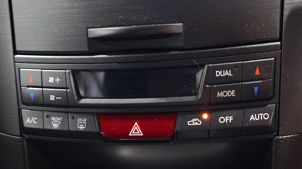 2012 Subaru Legacy Touring Wagon image 324466