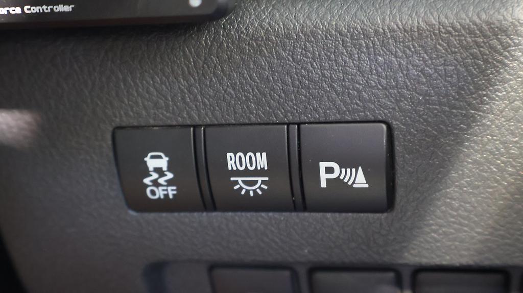 2012 Toyota Alphard 240S image 324850