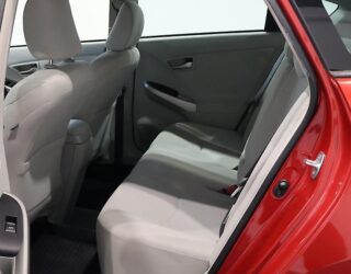 2014 Toyota Prius Climate control – Steering wheel controls image 321749