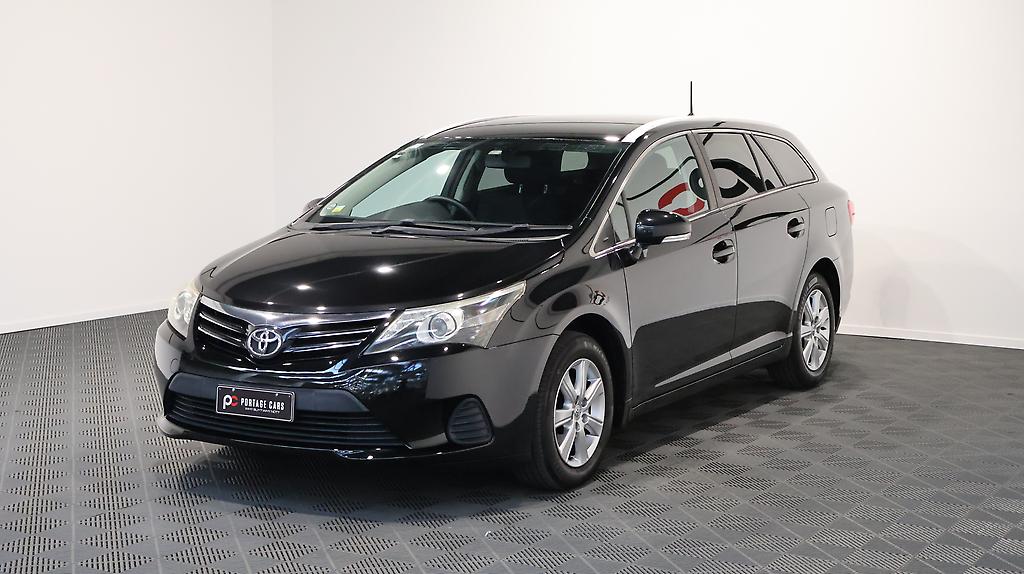 2014 Toyota Avensis Wagon image 325190