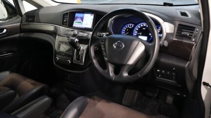 2012 Nissan Elgrand 250 Highway Star Urban Chrome image 326433