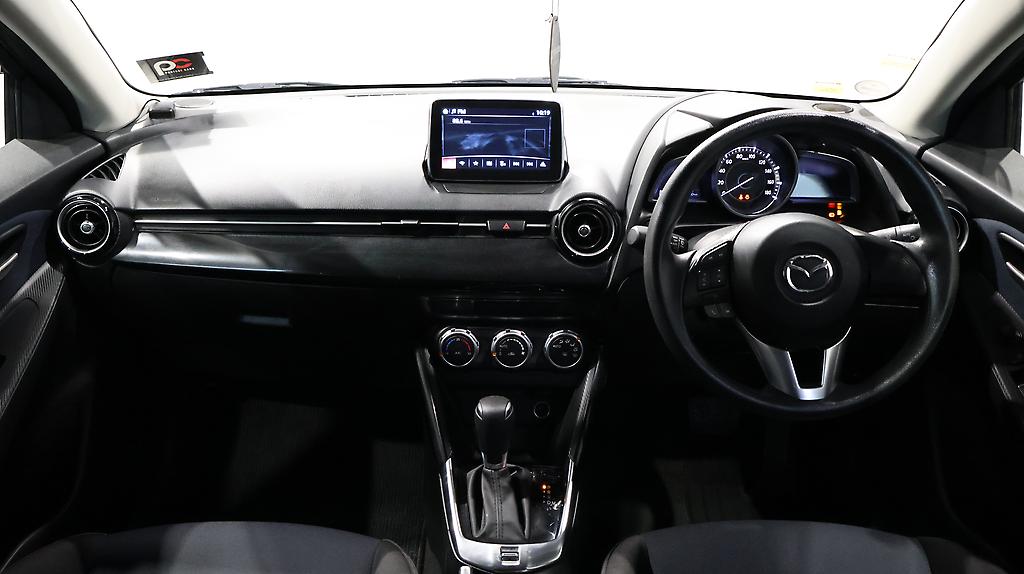 2015 Mazda Demio 13S image 323517