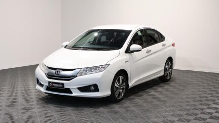 2015 Honda Grace Hybrid – Alloy Wheels image 323592