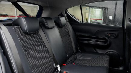 2014 Toyota Aqua X-Urban Body kit , Push start image 324906