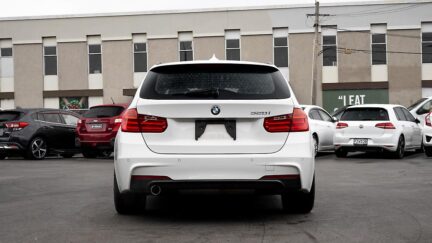 2014 Bmw 320i 320i M Sports , Parking sensors image 324920