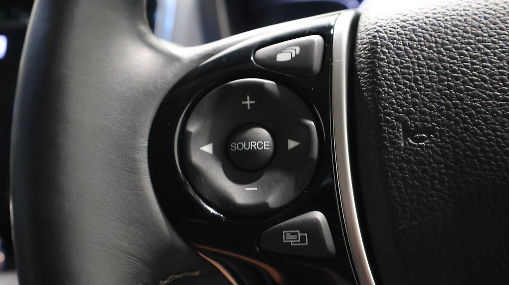 2014 Honda Odyssey Absolute image 325073