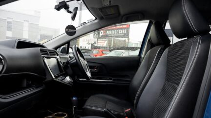 2014 Toyota Aqua X-Urban Body kit , Push start image 324912