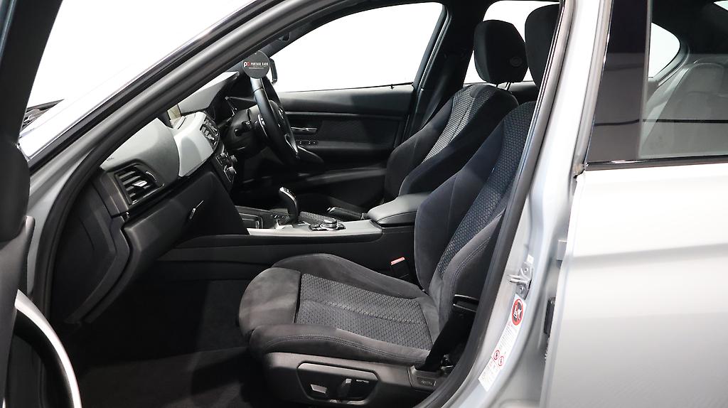 2013 Bmw 320i Motorsport image 326082