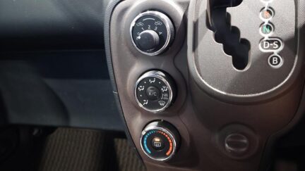 2012 Toyota Spade Alloy Wheels – Push Button Start image 326624