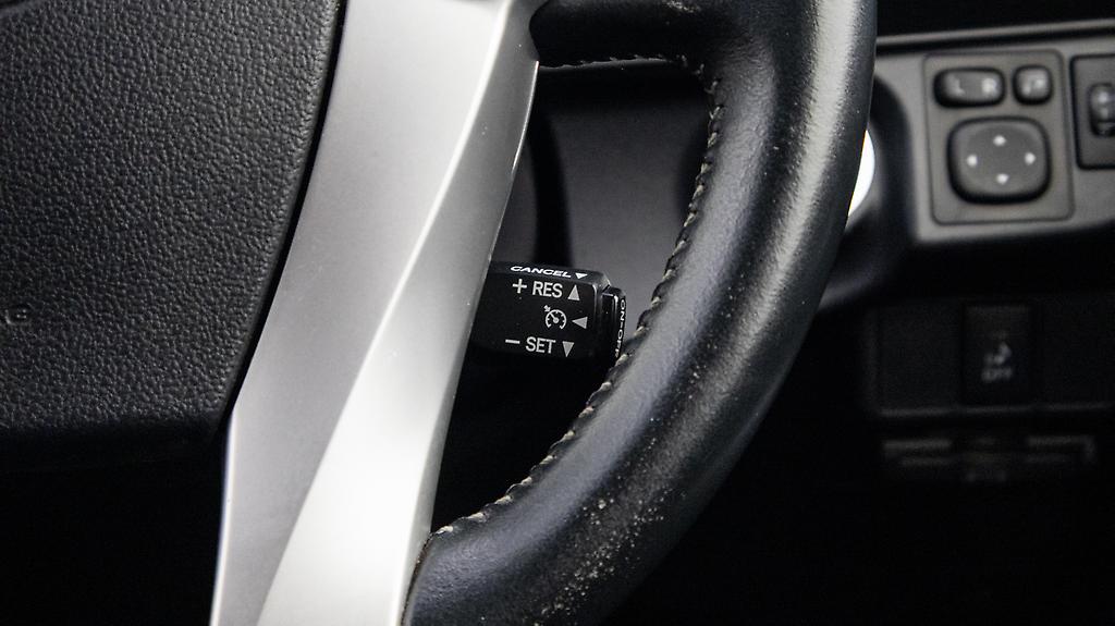 2014 Toyota Aqua G Model, Push Start, Reverse Camera, Cruise Control image 324252