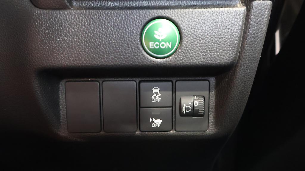 2014 Honda Fit Hybrid F-Package image 321943