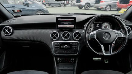 2013 Mercedes-benz A 180 Sport AMG styling/ Half Leather image 324207