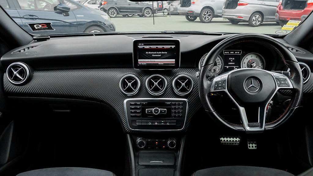 2013 Mercedes-benz A 180 Sport AMG styling/ Half Leather image 324207