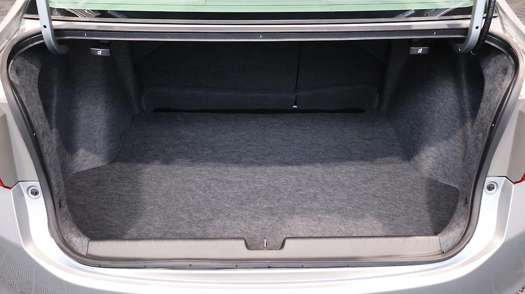 2014 Honda Grace image 324549