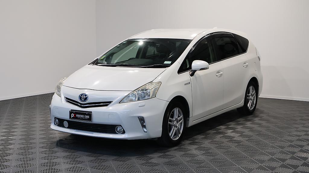 2012 Toyota Prius ALPHA HYBRID 7 Seater image 324111