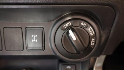 2018 Nissan Navara ST 2.3D/4WD/7AM/UT/4 image 323659