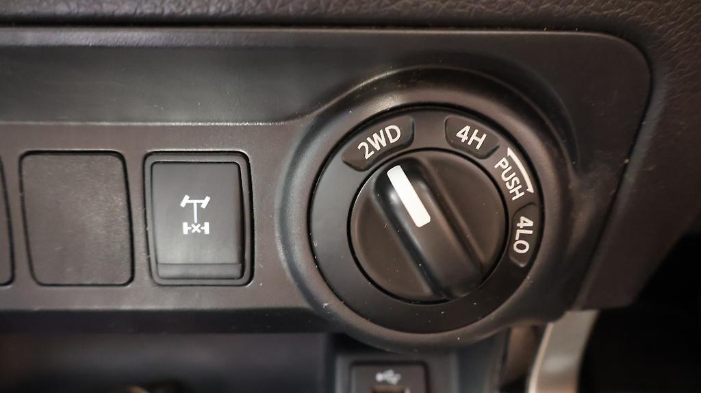 2018 Nissan Navara ST 2.3D/4WD/7AM/UT/4 image 323659