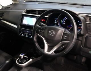 2013 Honda Fit Hybrid L Package image 321960