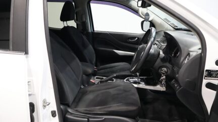 2018 Nissan Navara ST 2.3D/4WD/7AM/UT/4 image 323650