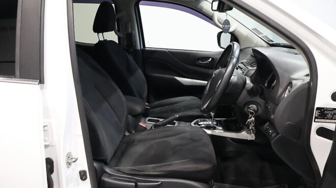 2018 Nissan Navara ST 2.3D/4WD/7AM/UT/4 image 322002