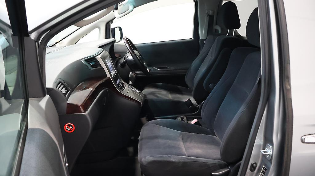 2012 Toyota Vellfire 2.4Z image 325778